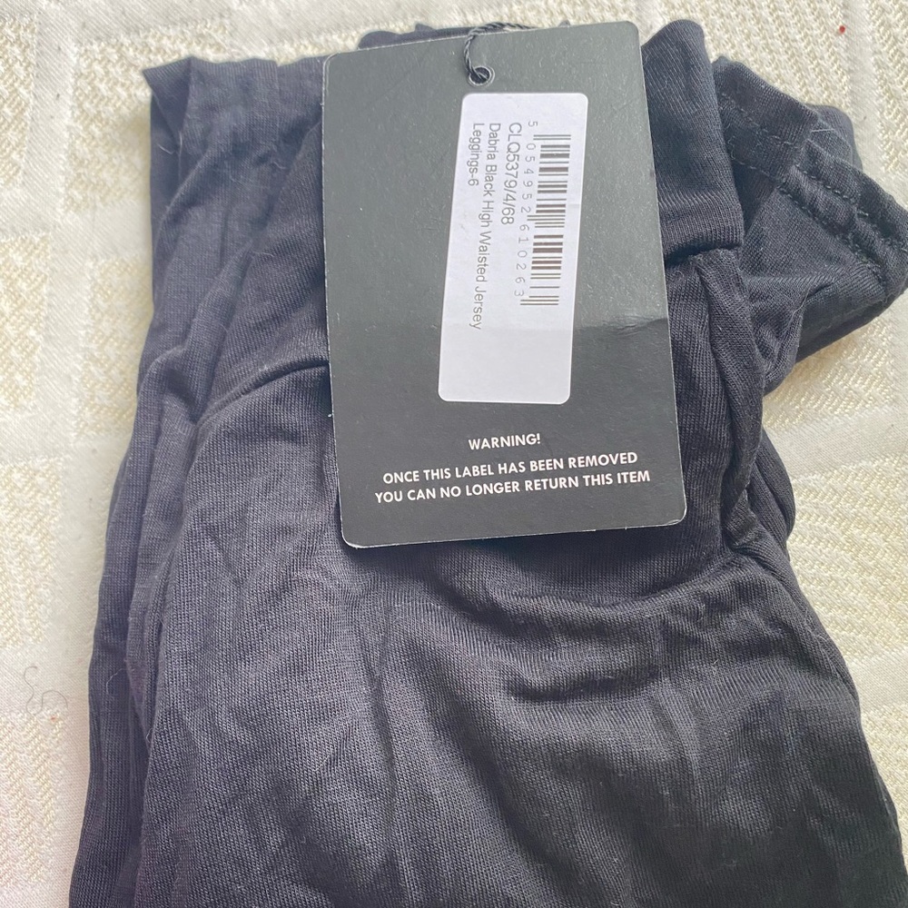 Fashion nova leggings